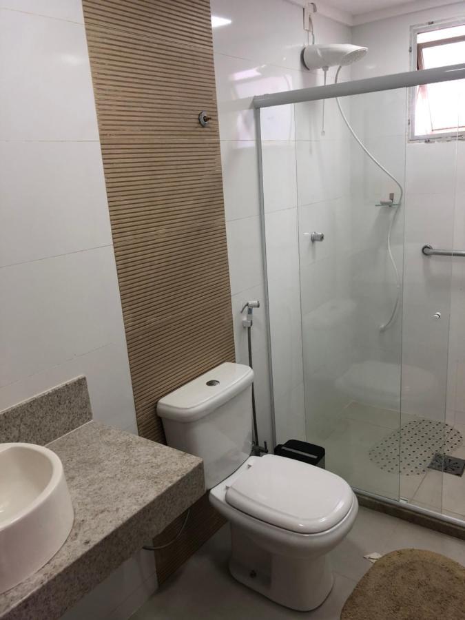 גוארפארי Alto Padrao - Apartamento De 3 Quartos Na Badalada Praia Do Morro A Poucos Passos Da Areia - Elevador -Wi-Fi מראה חיצוני תמונה