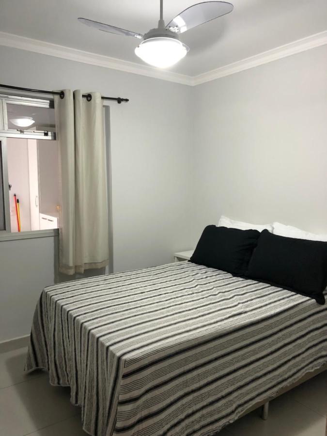 גוארפארי Alto Padrao - Apartamento De 3 Quartos Na Badalada Praia Do Morro A Poucos Passos Da Areia - Elevador -Wi-Fi מראה חיצוני תמונה