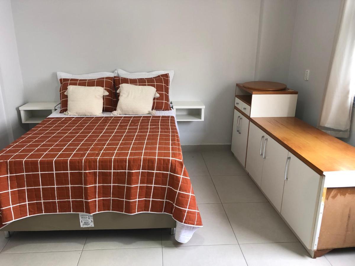 גוארפארי Alto Padrao - Apartamento De 3 Quartos Na Badalada Praia Do Morro A Poucos Passos Da Areia - Elevador -Wi-Fi מראה חיצוני תמונה